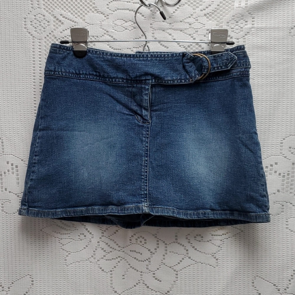 Xhilaration blue jean skort